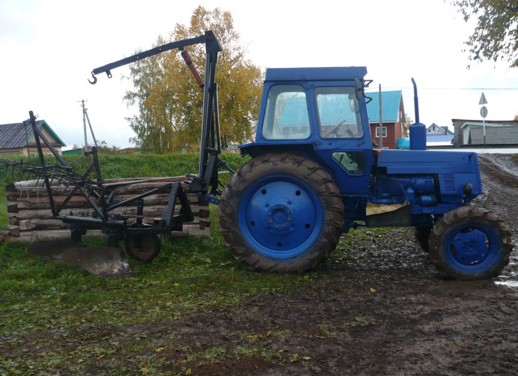 Права на трактор в Красноярске